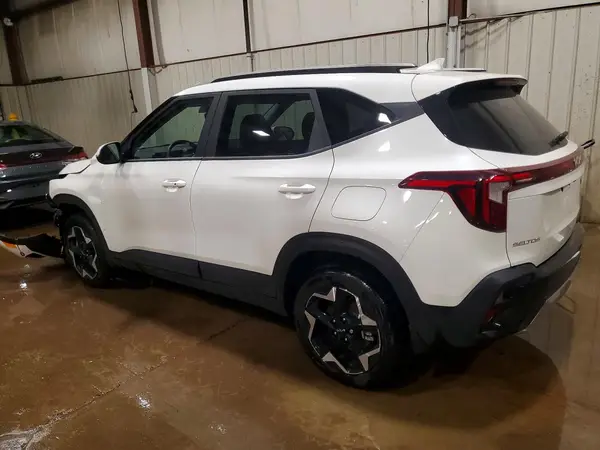 KNDEUCAA3S7816505 2025 KIA SELTOS - Image 2