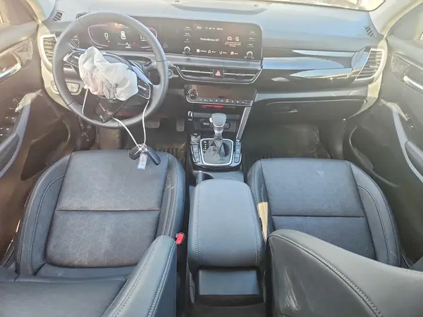 KNDEUCAA3T7859694 2026 KIA SELTOS - Image 8