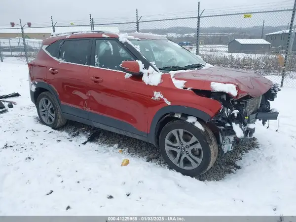 KNDEUCAA4M7109299 2021 KIA SELTOS - Image 1