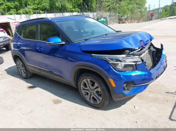 KNDEUCAA4M7171253 2021 KIA SELTOS - Image 1