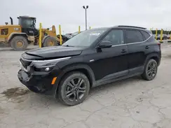 KNDEUCAA4M7197318 2021 KIA SELTOS