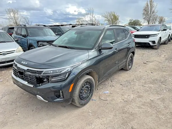 KNDEUCAA4R7468806 2024 KIA SELTOS - Image 2