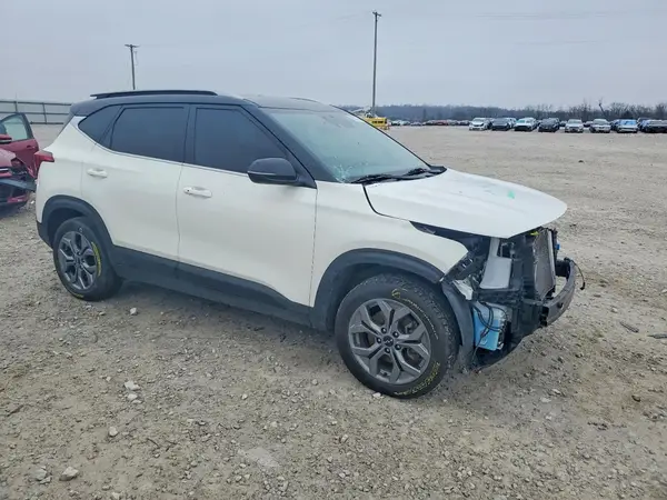 2024 KIA SELTOS COPART lot 99333255 auction photo 4