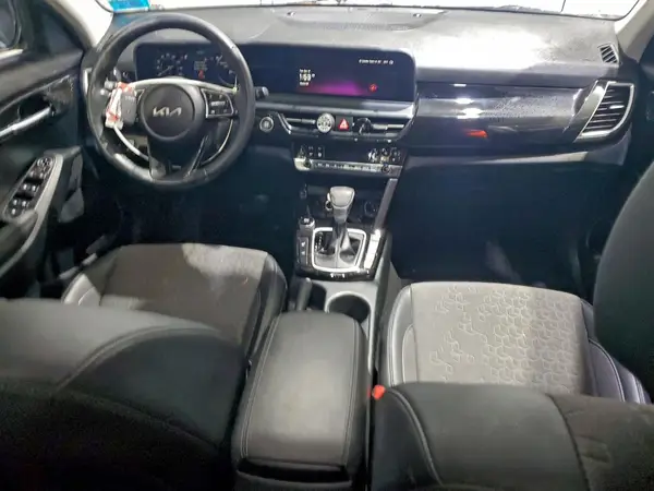 KNDEUCAA4R7525330 2024 KIA SELTOS - Image 8