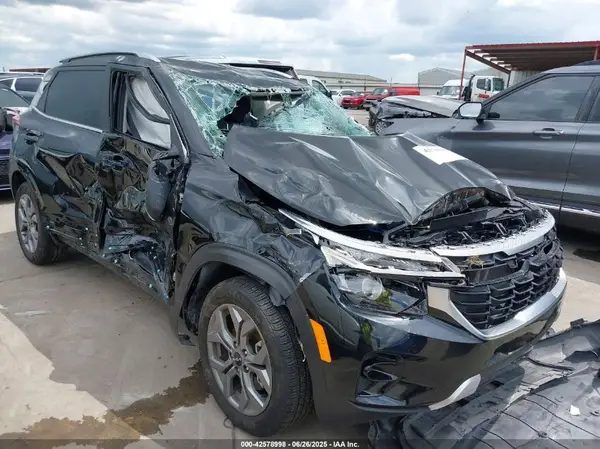 KNDEUCAA4R7525781 2024 KIA SELTOS - Image 1