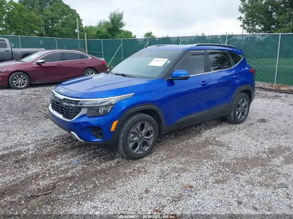 KNDEUCAA4R7566511 2024 KIA SELTOS - Image 2