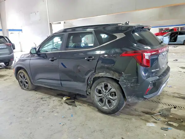 KNDEUCAA4R7584779 2024 KIA SELTOS - Image 2