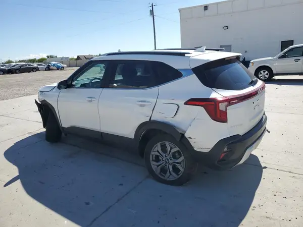 KNDEUCAA4R7623449 2024 KIA SELTOS - Image 2