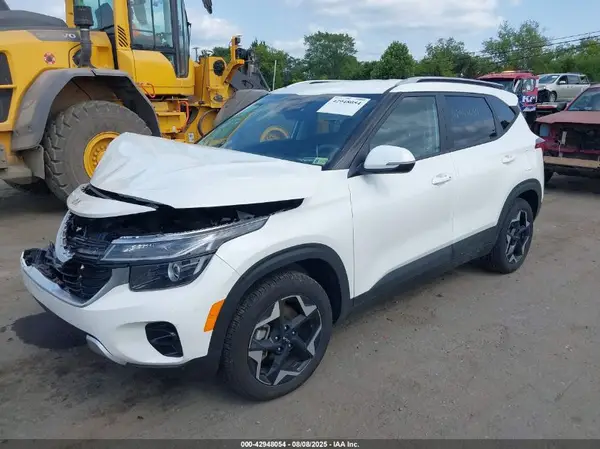 KNDEUCAA4S7691515 2025 KIA SELTOS - Image 2
