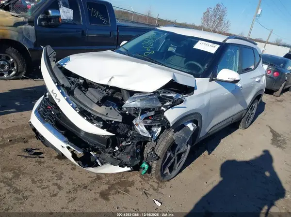 KNDEUCAA4S7783501 2025 KIA SELTOS - Image 2