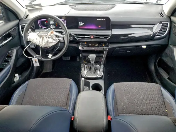 KNDEUCAA4S7800166 2025 KIA SELTOS - Image 8