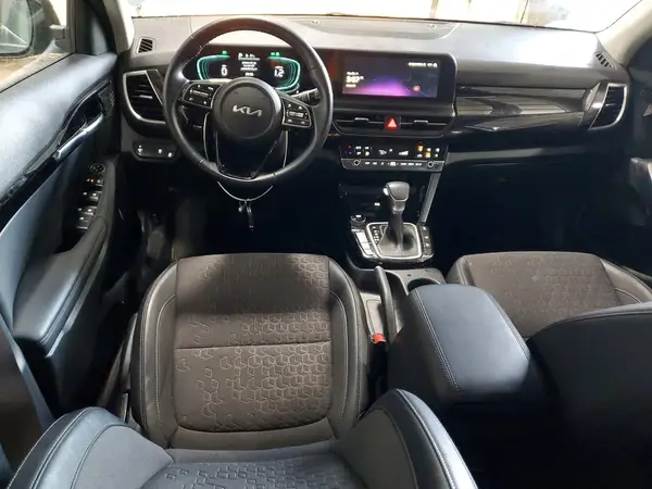 KNDEUCAA4S7814441 2025 KIA SELTOS - Image 8