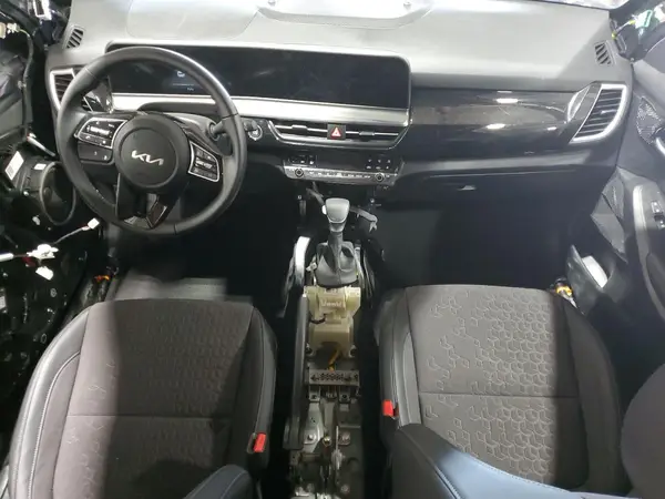 KNDEUCAA4S7815945 2025 KIA SELTOS - Image 8