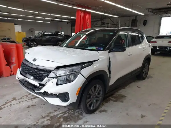 KNDEUCAA5M7052787 2021 KIA SELTOS - Image 2