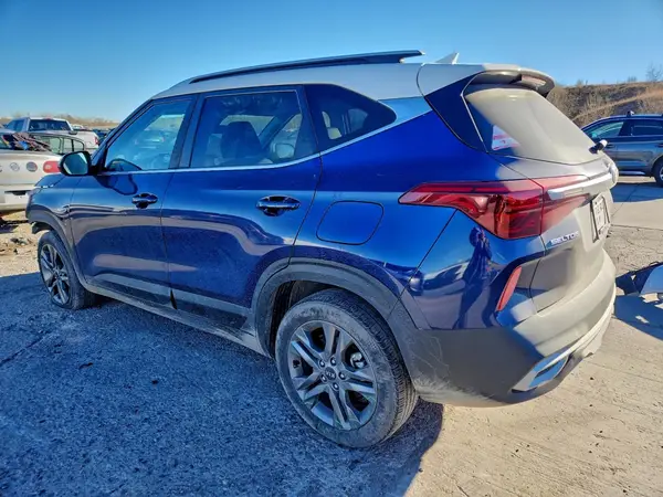 KNDEUCAA5M7054569 2021 KIA SELTOS - Image 2