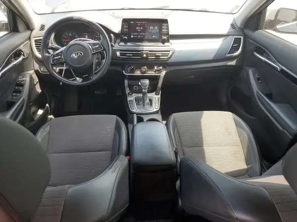 KNDEUCAA5M7094523 2021 KIA SELTOS - Image 8