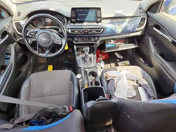 KNDEUCAA5M7141436 2021 KIA SELTOS - Image 8