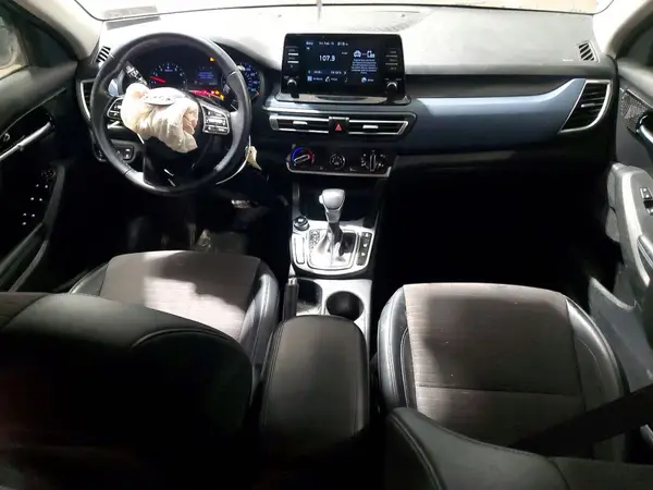 KNDEUCAA5M7170290 2021 KIA SELTOS - Image 8