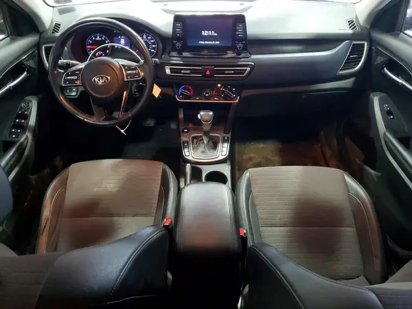 KNDEUCAA5M7177420 2021 KIA SELTOS - Image 8