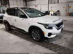 KNDEUCAA5N7236340 2022 KIA SELTOS