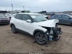 KNDEUCAA5P7442017 2023 KIA SELTOS