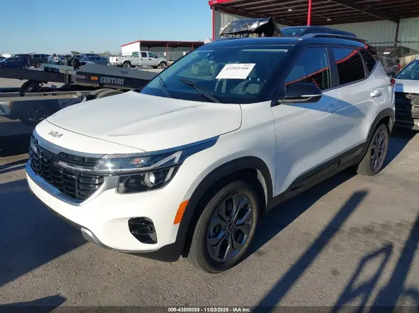 KNDEUCAA5R7471875 2024 KIA SELTOS - Image 2