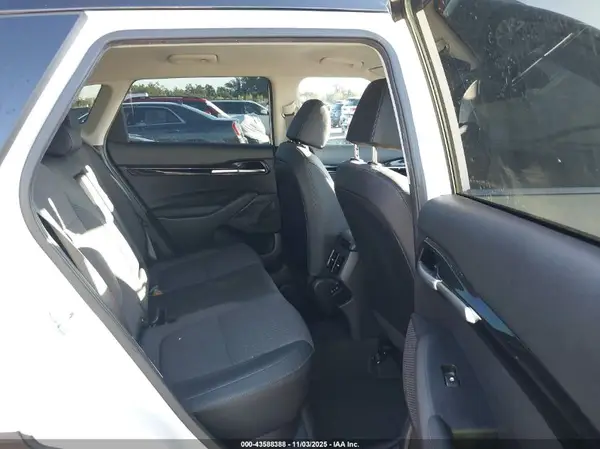 KNDEUCAA5R7471875 2024 KIA SELTOS - Image 8