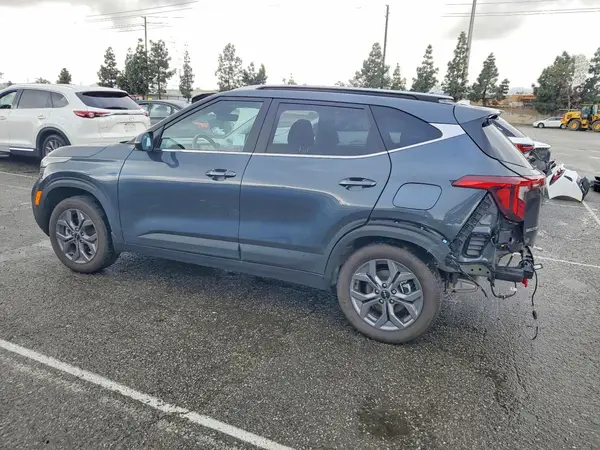 KNDEUCAA5R7664205 2024 KIA SELTOS - Image 2
