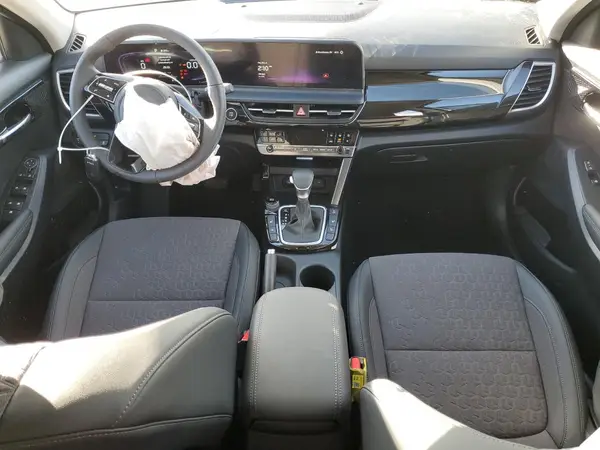 KNDEUCAA5T7856375 2026 KIA SELTOS - Image 8