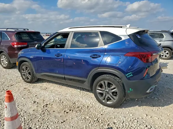 KNDEUCAA6M7099598 2021 KIA SELTOS - Image 2