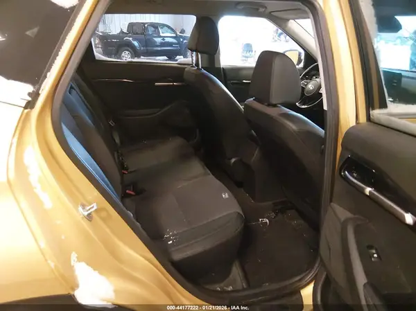 KNDEUCAA6M7115864 2021 KIA SELTOS - Image 8