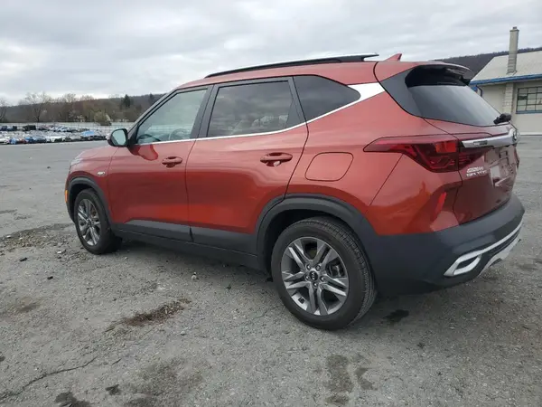 KNDEUCAA6M7124855 2021 KIA SELTOS - Image 2