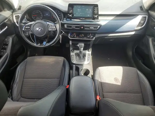KNDEUCAA6M7133166 2021 KIA SELTOS - Image 8