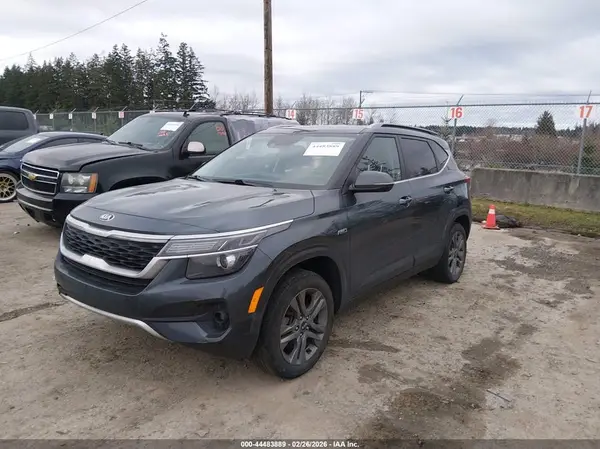 KNDEUCAA6M7133605 2021 KIA SELTOS - Image 2