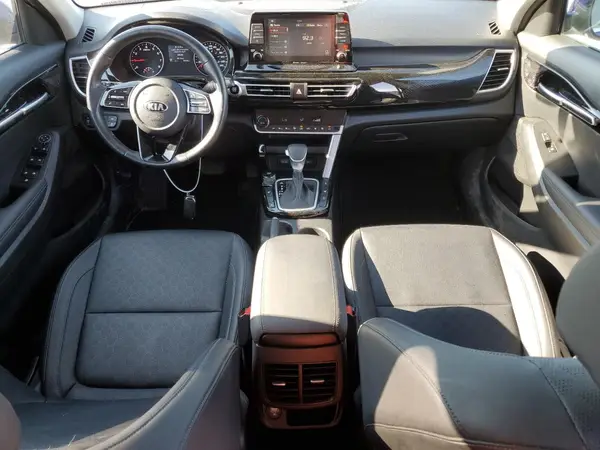 KNDEUCAA6M7135158 2021 KIA SELTOS - Image 8