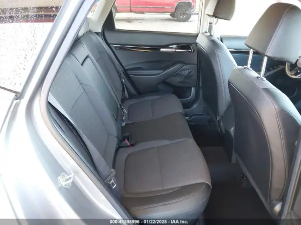 KNDEUCAA6M7161985 2021 KIA SELTOS - Image 8