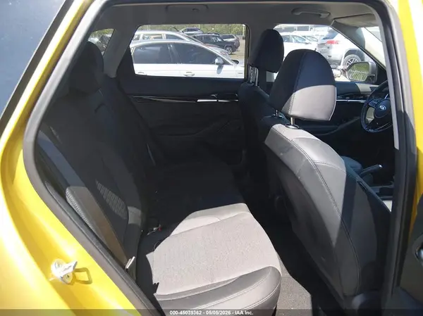 KNDEUCAA6M7183033 2021 KIA SELTOS - Image 8