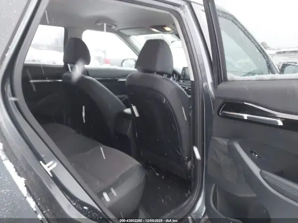 KNDEUCAA6M7201983 2021 KIA SELTOS - Image 8