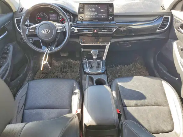 KNDEUCAA6M7211462 2021 KIA SELTOS - Image 8