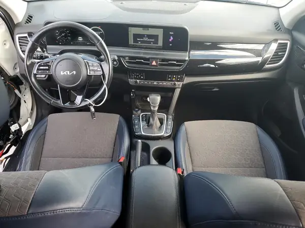 KNDEUCAA6R7491262 2024 KIA SELTOS - Image 8