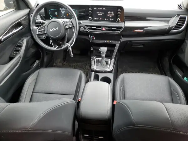 KNDEUCAA6R7511915 2024 KIA SELTOS - Image 8