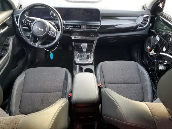 KNDEUCAA6R7521294 2024 KIA SELTOS - Image 8