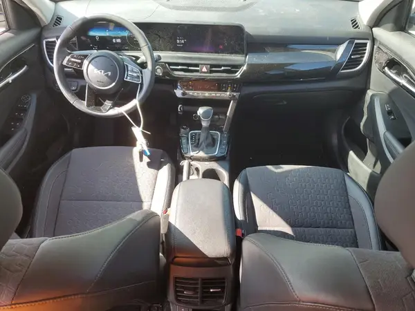 KNDEUCAA6R7574027 2024 KIA SELTOS - Image 8