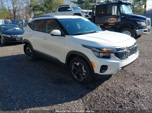 KNDEUCAA6S7685926 2025 KIA SELTOS - Image 1