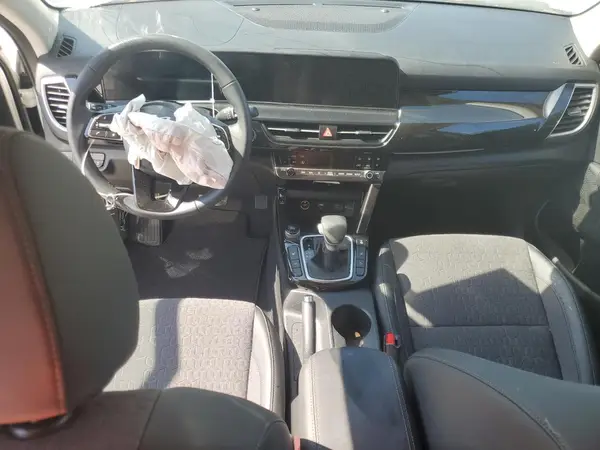 KNDEUCAA6S7717483 2025 KIA SELTOS - Image 8