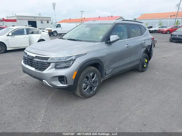 KNDEUCAA6S7789607 2025 KIA SELTOS - Image 2
