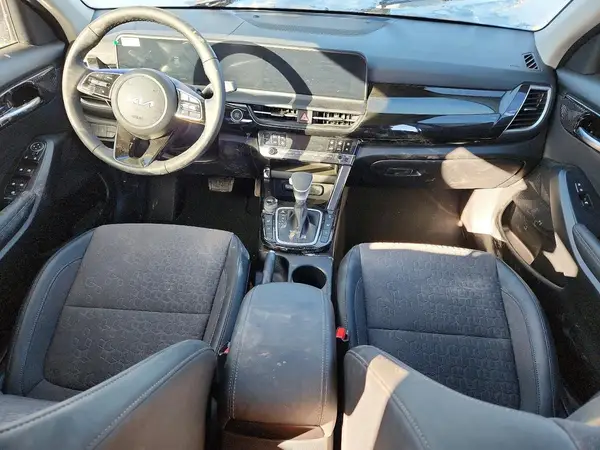 KNDEUCAA6T7846289 2026 KIA SELTOS - Image 8