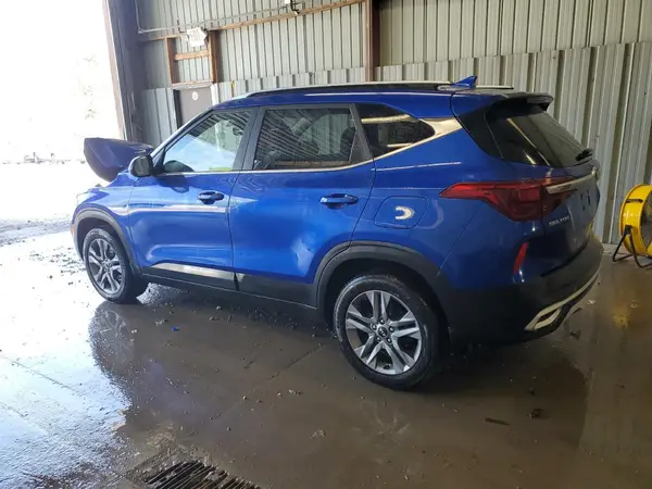 KNDEUCAA7M7082583 2021 KIA SELTOS - Image 2