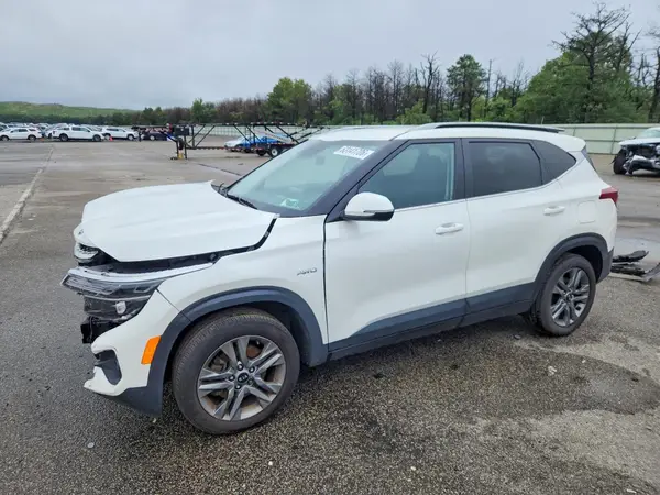 KNDEUCAA7M7133953 2021 KIA SELTOS - Image 1