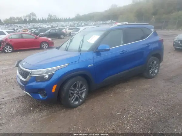 KNDEUCAA7M7155676 2021 KIA SELTOS - Image 2